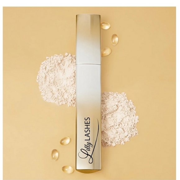 LASH ENHANCING SERUM - Picture 3 of 5